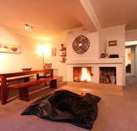 Full Circle Apartments - Tourism Canberra