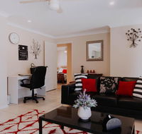 Central Wagga Self Catering Apartment - Tourism Canberra