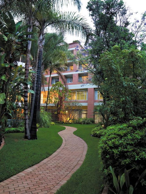 Adina Apartment Hotel Sydney Surry Hills - Tourism Canberra 5