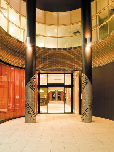 Adina Apartment Hotel Sydney Surry Hills - Tourism Canberra 3