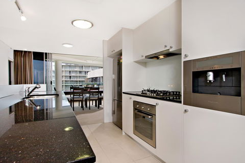 Tweed Ultima Apartments - Tourism Canberra 13