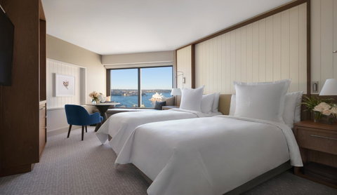 Four Seasons Hotel Sydney - Tourism Canberra 24