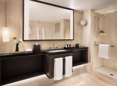 Four Seasons Hotel Sydney - Tourism Canberra 17