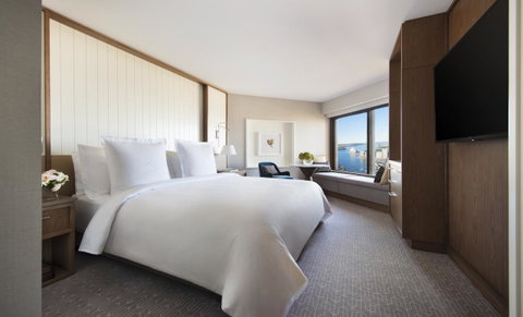 Four Seasons Hotel Sydney - Tourism Canberra 12