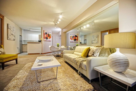 Charlesworth Bay Beach Resort - Tourism Canberra 16