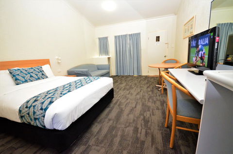 Boulevarde Motor Inn - Tourism Canberra 2