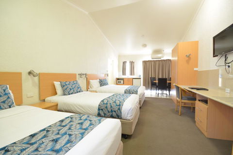 Boulevarde Motor Inn - Tourism Canberra 4