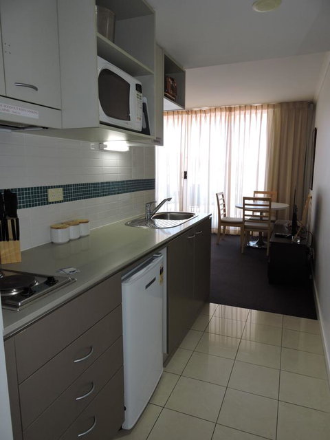 BASE Holidays - Ettalong Beach Premium Apartments - Tourism Canberra 10