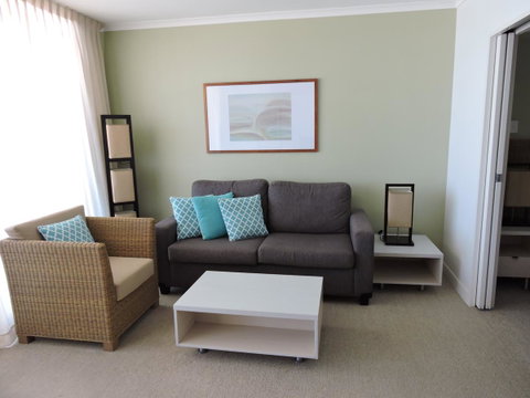 BASE Holidays - Ettalong Beach Premium Apartments - Tourism Canberra 17