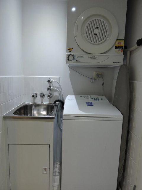BASE Holidays - Ettalong Beach Premium Apartments - Tourism Canberra 3