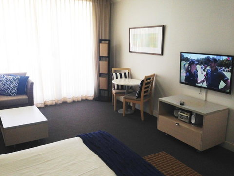 BASE Holidays - Ettalong Beach Premium Apartments - Tourism Canberra 40
