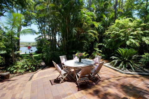 A Beach House At Byron - Tourism Canberra 16