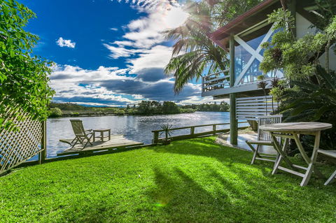 A Beach House At Byron - Tourism Canberra 0