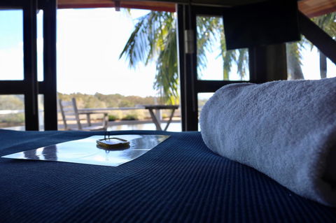 A Beach House At Byron - Tourism Canberra 22