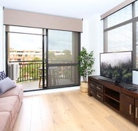 Vibrant inner-city living - Darling Harbour fringe - Tourism Canberra