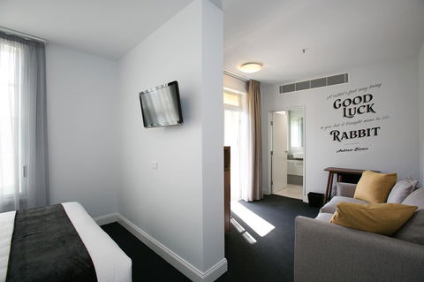 The Lucky Hotel - Tourism Canberra 29
