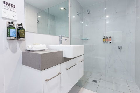 The Lucky Hotel - Tourism Canberra 21