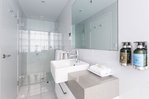 The Lucky Hotel - Tourism Canberra 4