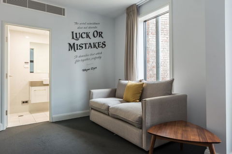 The Lucky Hotel - Tourism Canberra 23