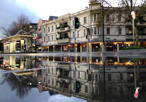 The Lucky Hotel - Tourism Canberra 0