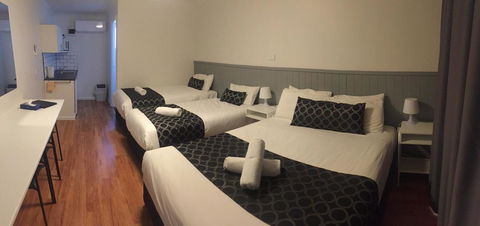 Eden Motel - Tourism Canberra 3