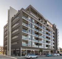 Honeysuckle Executive Apartments - Tourism Canberra