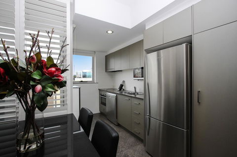 Honeysuckle Executive Apartments - Tourism Canberra 10