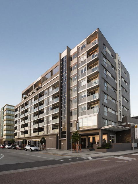 Honeysuckle Executive Apartments - Tourism Canberra 37