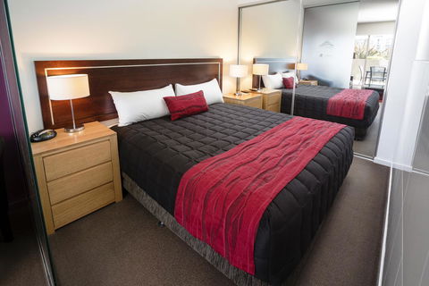 Honeysuckle Executive Apartments - Tourism Canberra 27