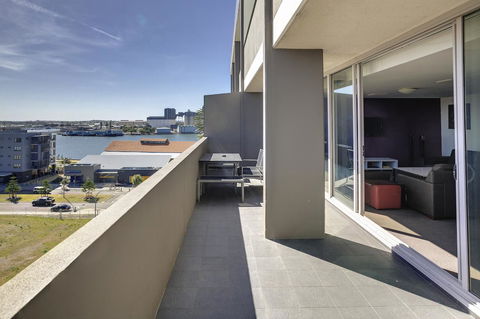 Honeysuckle Executive Apartments - Tourism Canberra 41