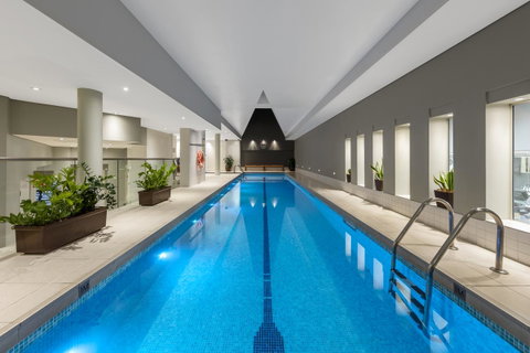 Radisson Blu Plaza Hotel Sydney - Tourism Canberra 1