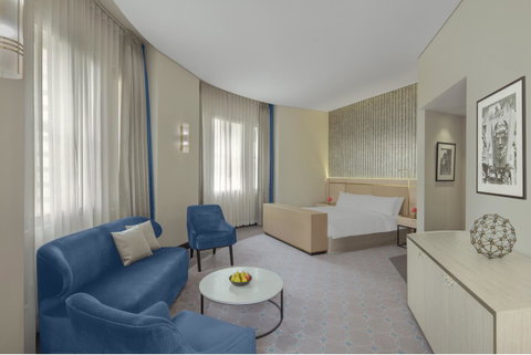 Radisson Blu Plaza Hotel Sydney - Tourism Canberra 6