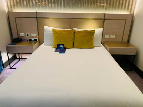 Radisson Blu Plaza Hotel Sydney - Tourism Canberra 36
