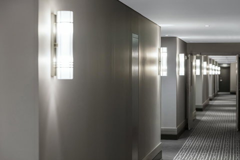 Radisson Blu Plaza Hotel Sydney - Tourism Canberra 30