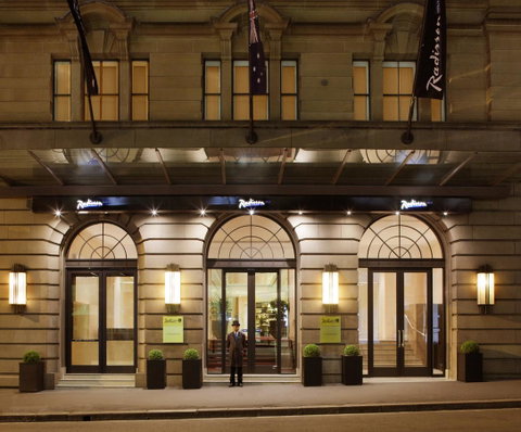 Radisson Blu Plaza Hotel Sydney - Tourism Canberra 19