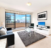 Wyndel Apartments - Apex North Sydney - Tourism Canberra