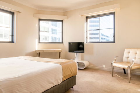 Seasons Harbour Plaza - Tourism Canberra 16