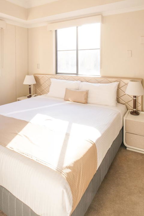 Seasons Harbour Plaza - Tourism Canberra 15