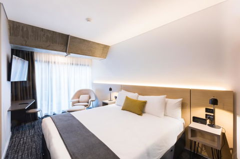 Song Hotel Sydney - Tourism Canberra 0