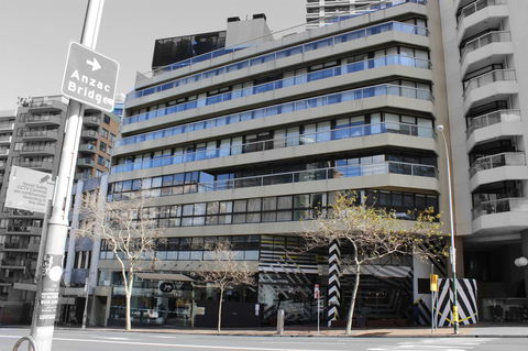 Song Hotel Sydney - Tourism Canberra 3