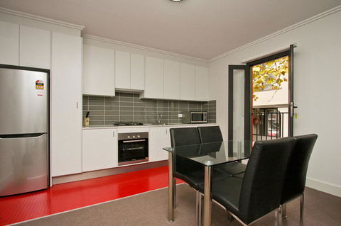 The Star Apartments - Tourism Canberra 4
