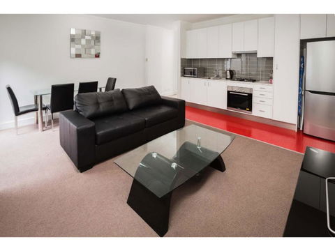 The Star Apartments - Tourism Canberra 3