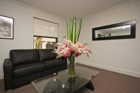 The Star Apartments - Tourism Canberra 10