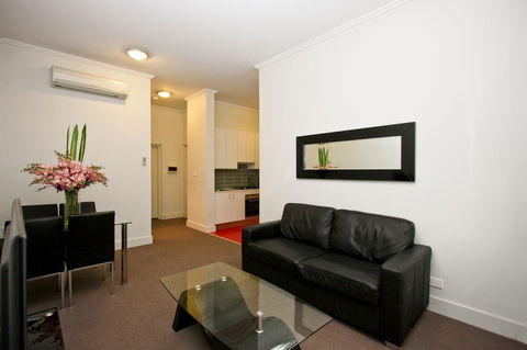 The Star Apartments - Tourism Canberra 6