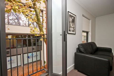 The Star Apartments - Tourism Canberra 7