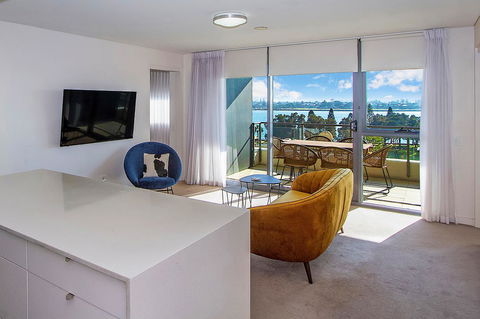 Terminus Apartment Hotel, Ascend Hotel Collection - Tourism Canberra 1