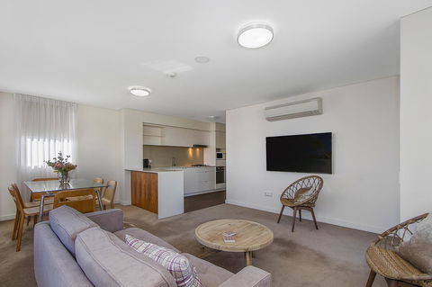 Terminus Apartment Hotel, Ascend Hotel Collection - Tourism Canberra 26