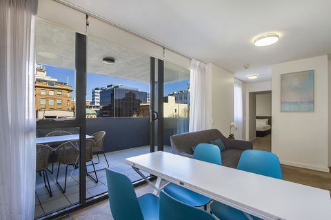 Terminus Apartment Hotel, Ascend Hotel Collection - Tourism Canberra 19