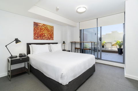 Terminus Apartment Hotel, Ascend Hotel Collection - Tourism Canberra 17