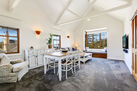 Bellevue Accommodation - Tourism Canberra 2